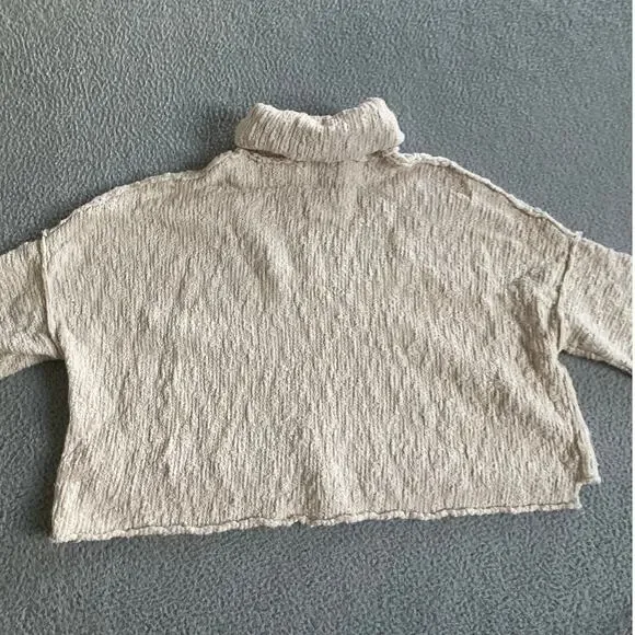 Free People Sweater Small Oversized Turtleneck Pullover Chunky Cream Beach Boho - Picture 7 of 16